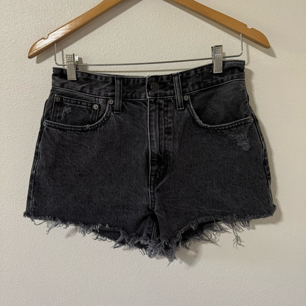 Madewell Relaxed Denim Shorts in Calverley Wash Black Cotton Button Fly-26/2